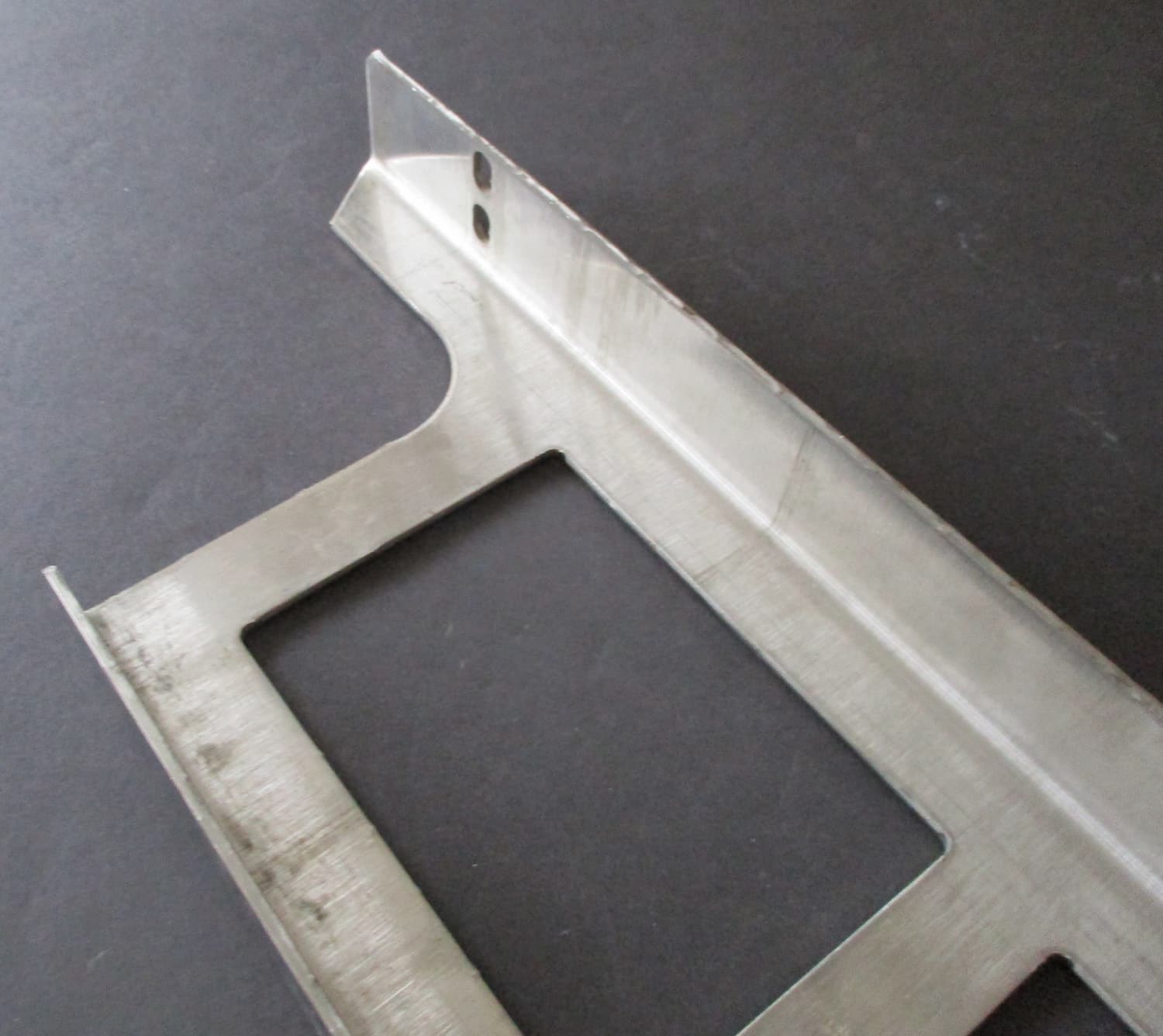 Mounting Frame for Curb, RH 7 Mounting Frame for Curb, RH