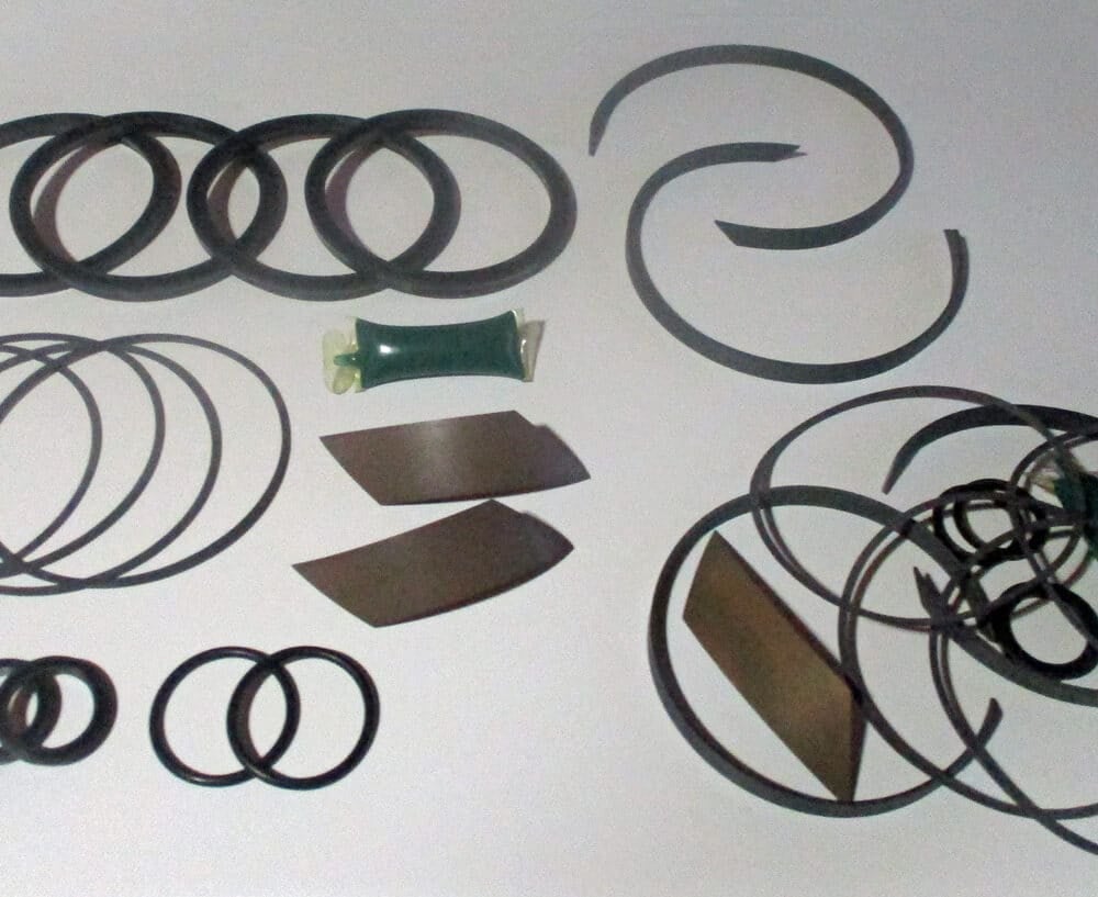 3 1/4" Cylinder Seal Kit For Piston Table Rod w/Extra Parts