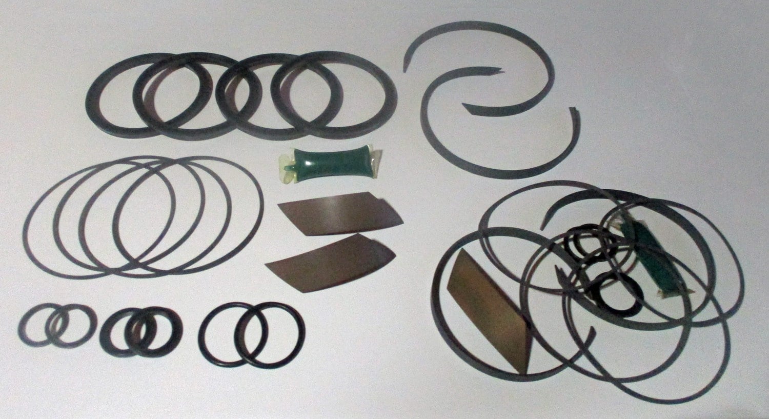 3 1/4" Cylinder Seal Kit For Piston Table Rod w/Extra Parts