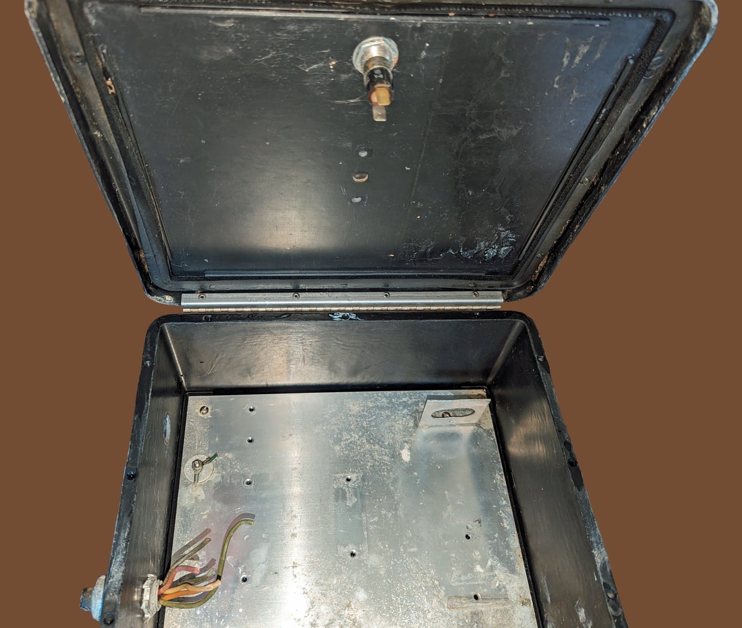 Box Only for Surge Tank Cooling 6 close up
