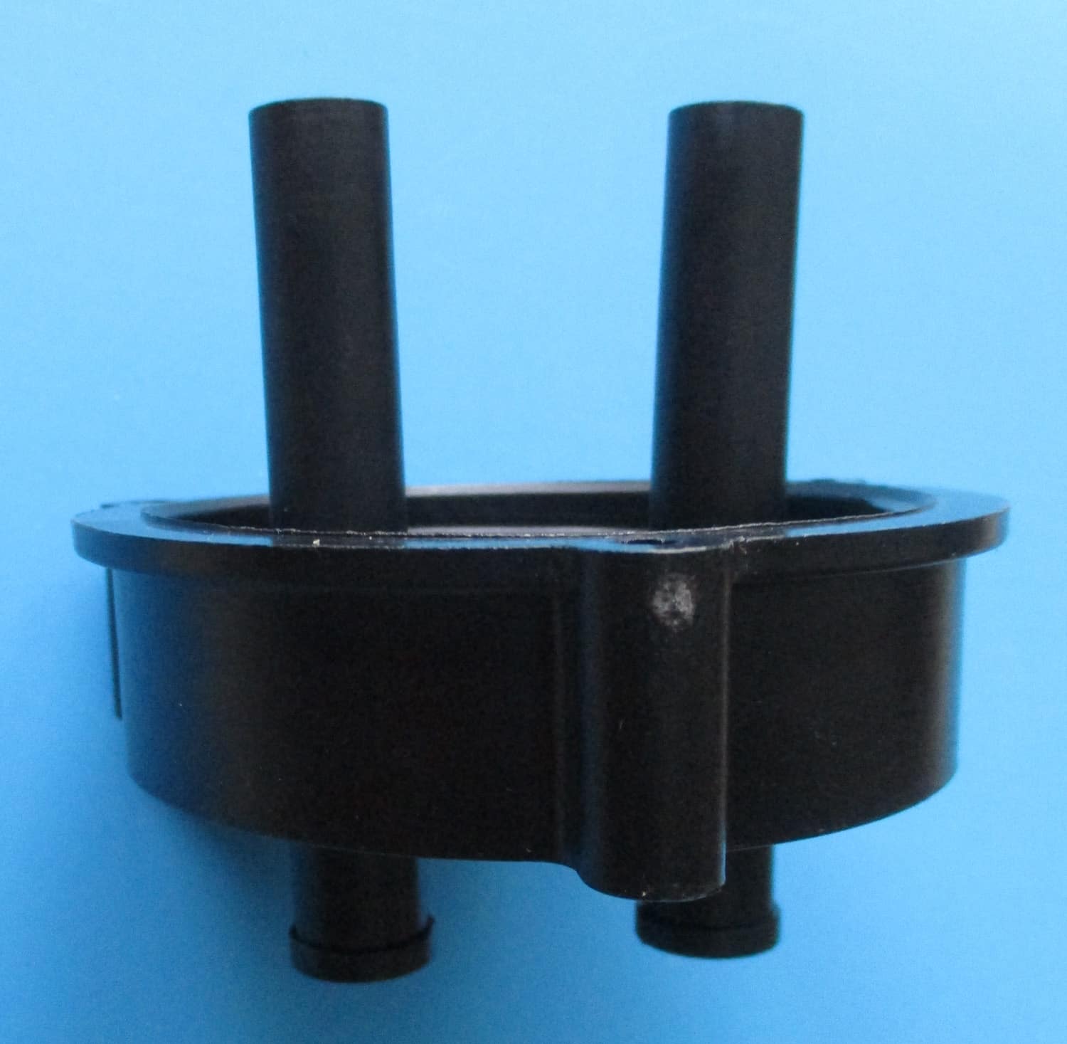 Jar Collar for Sanitizer Assembly 6 close-up