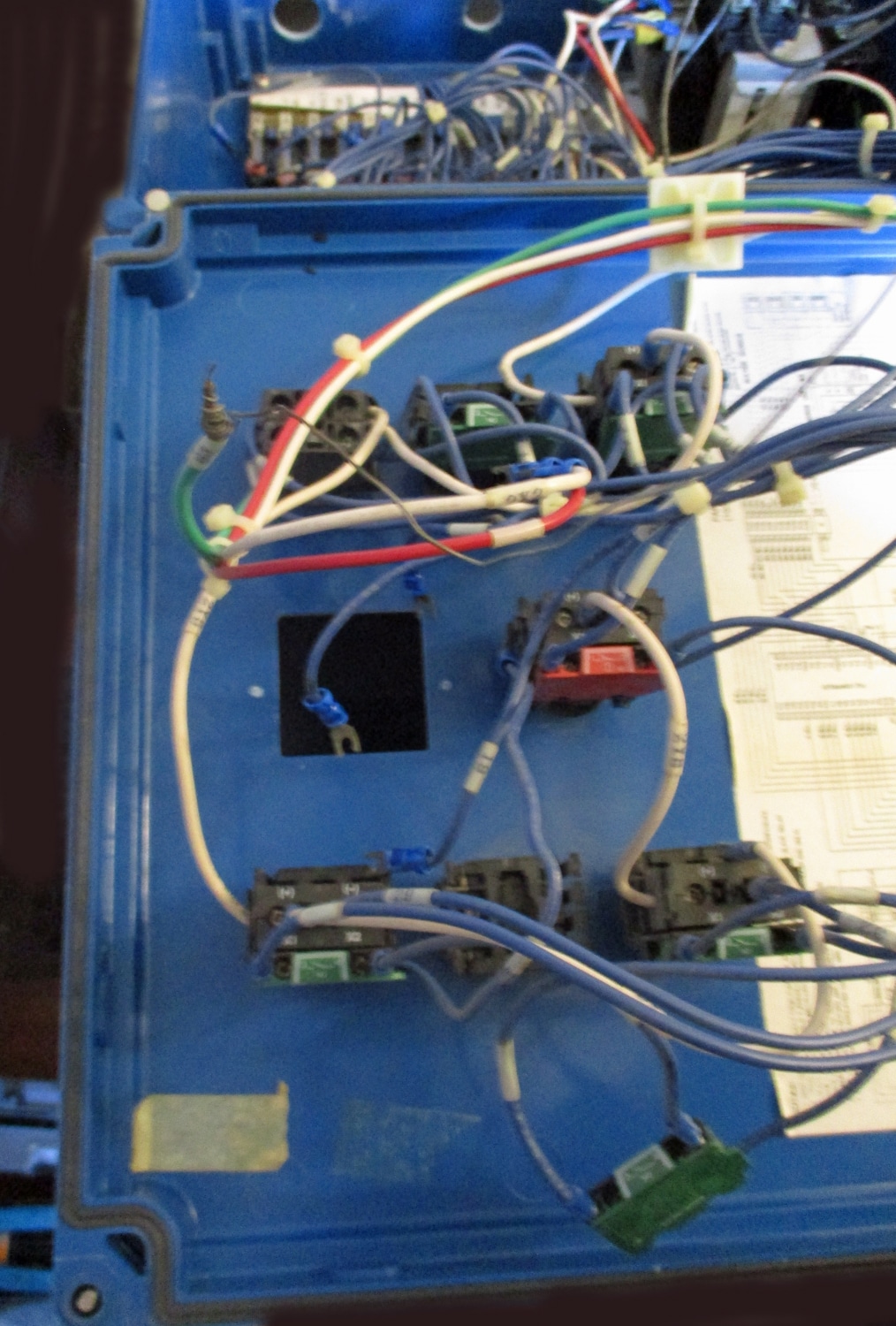 Mueller Sentry Refrigeration Control and Cleaning System 11 Mueller Sentry Refrigeration Control and Cleaning System
