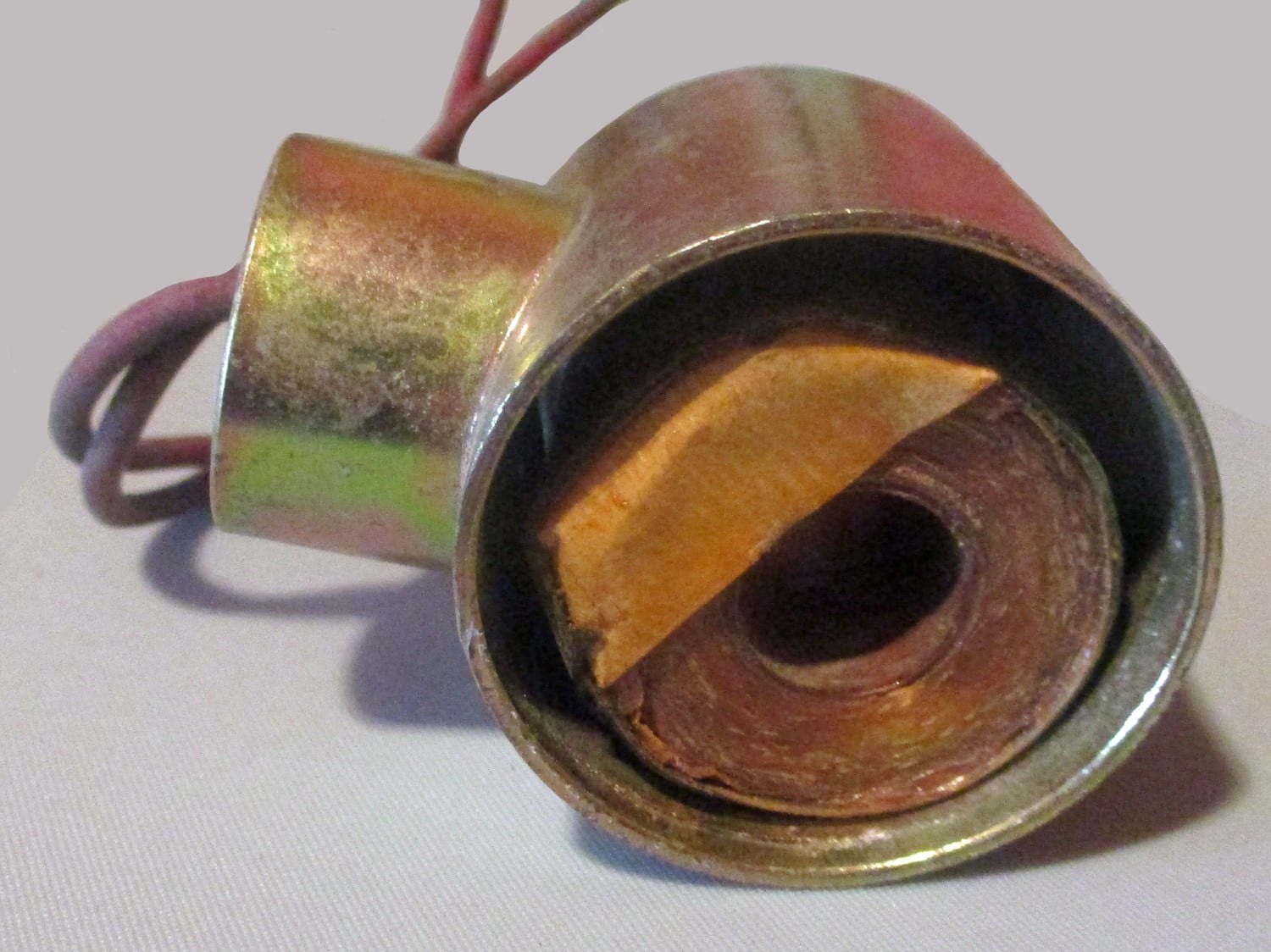 Coils, Vacuum Valve (5) & Bases (3) Set 7 close up