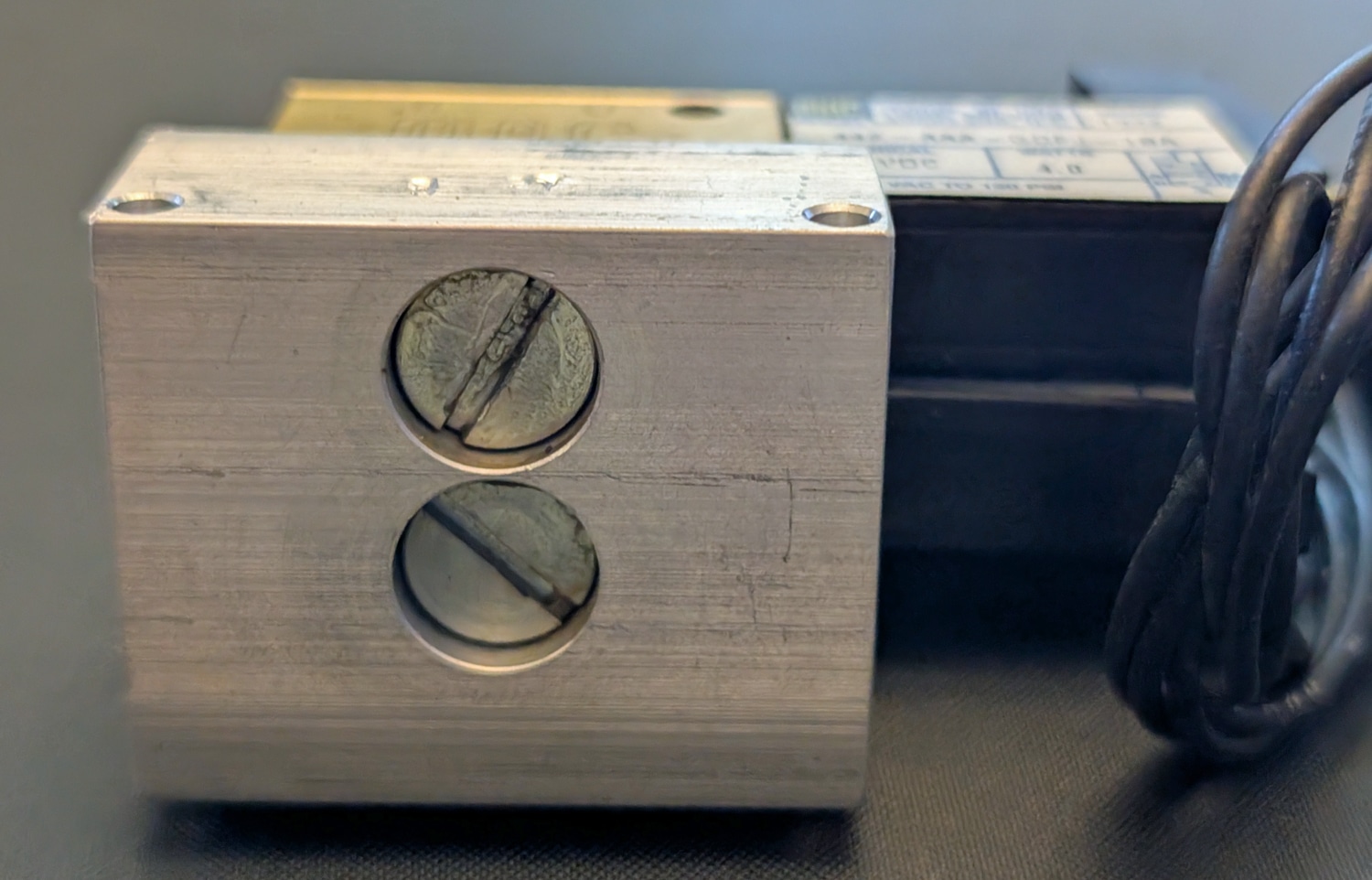 Solenoid Valve With Manifold, 24Vdc