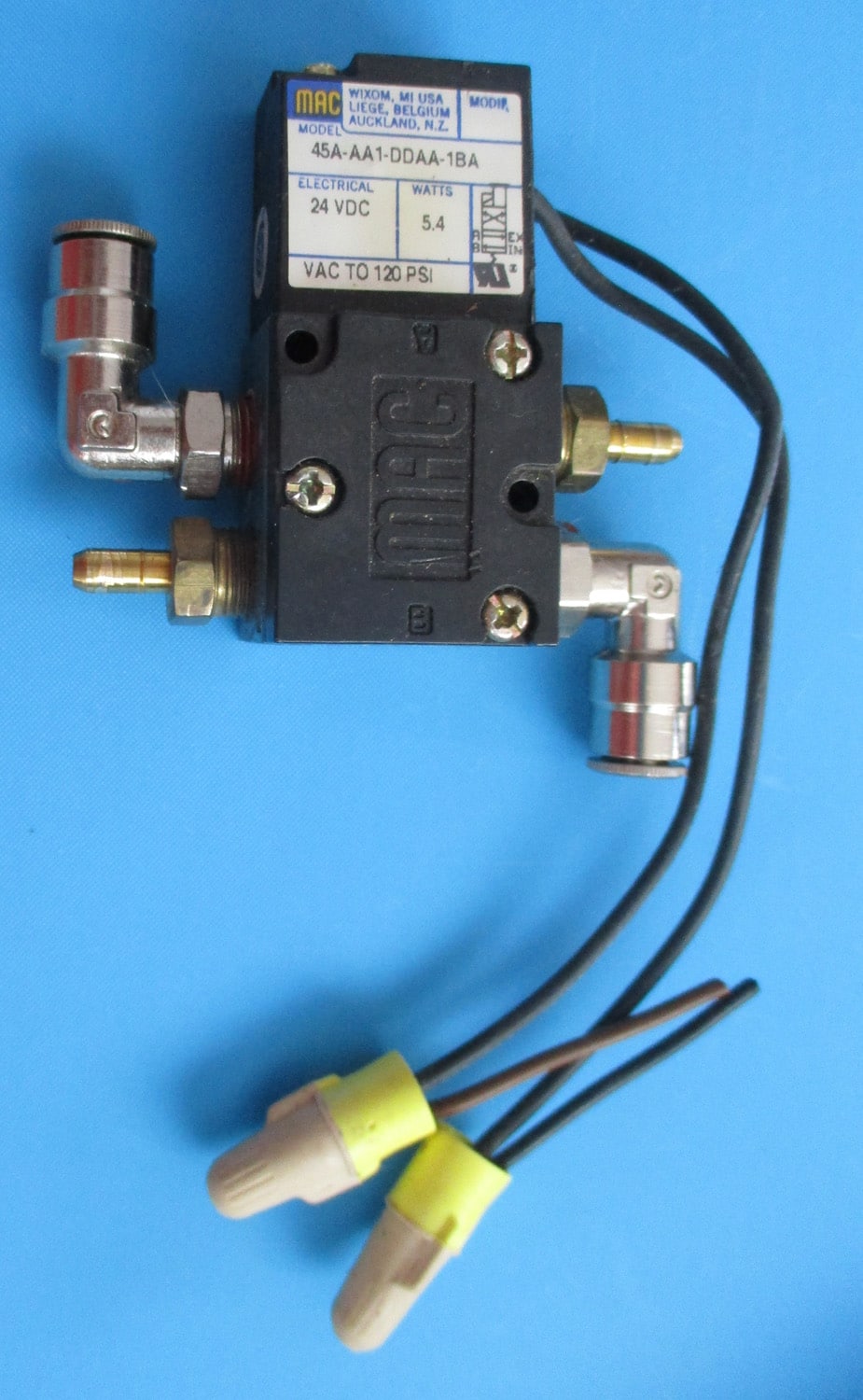 Air Shift Valve w/Air Connectors Main photo