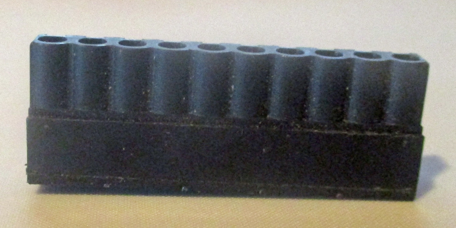 Terminal, Black, Omni 10-Place, 250V, 2"L 5 close up