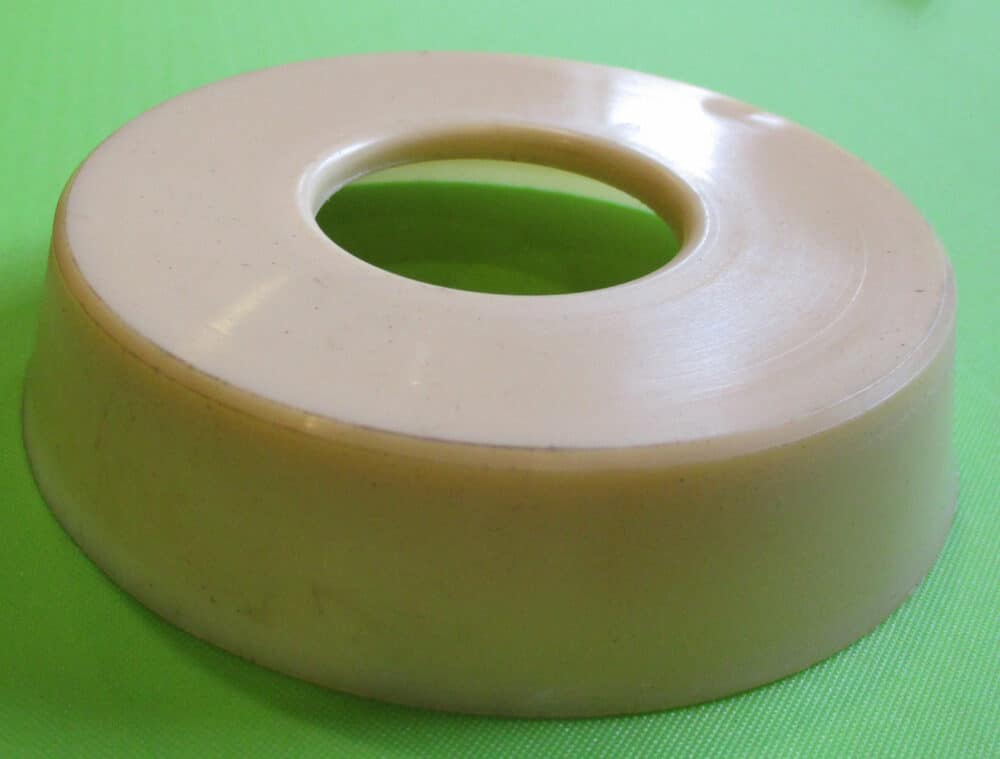 Plastic Cap, 3/4"H
