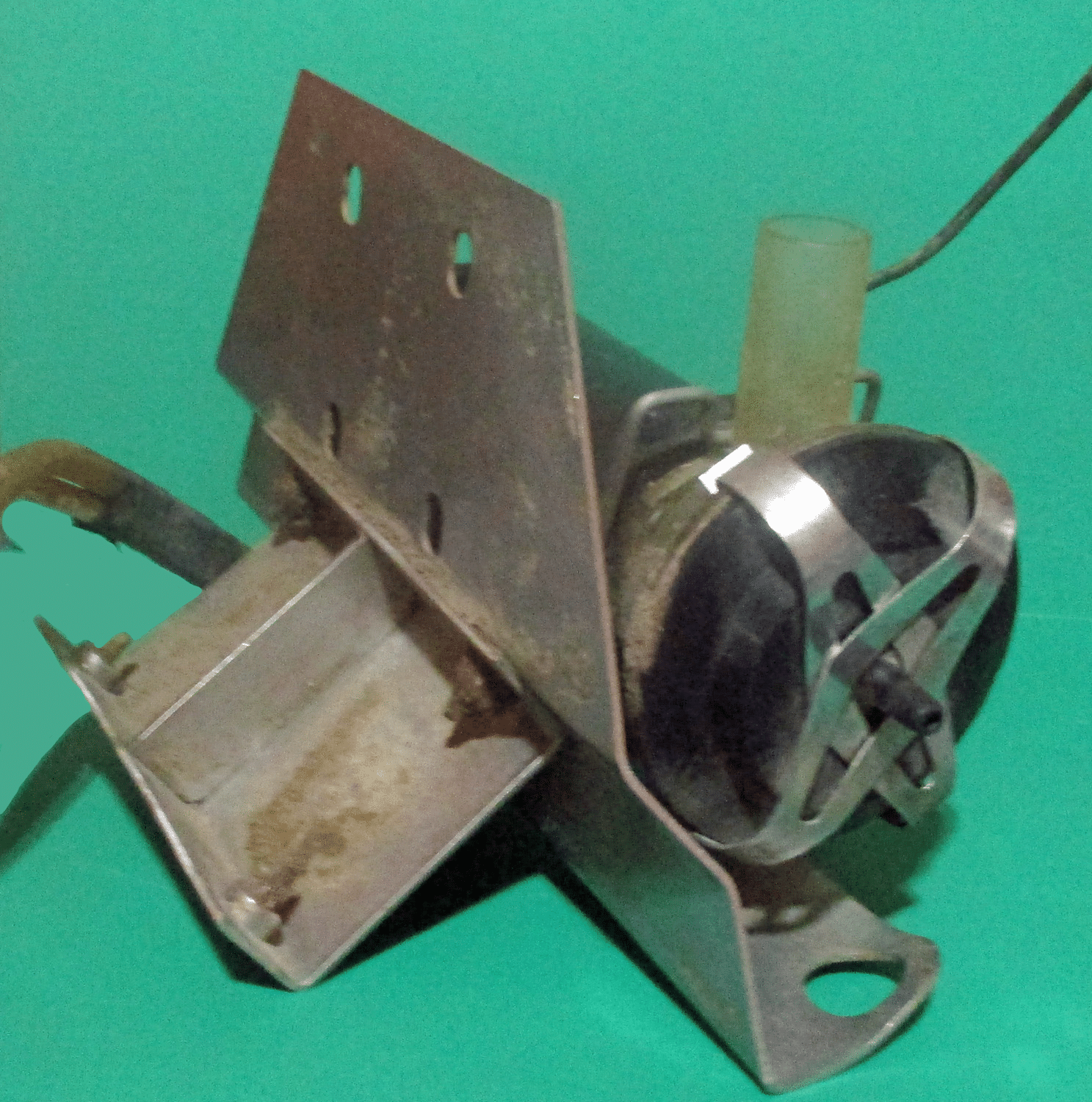 Detacher, Echo w/Bracket Right 11 close up