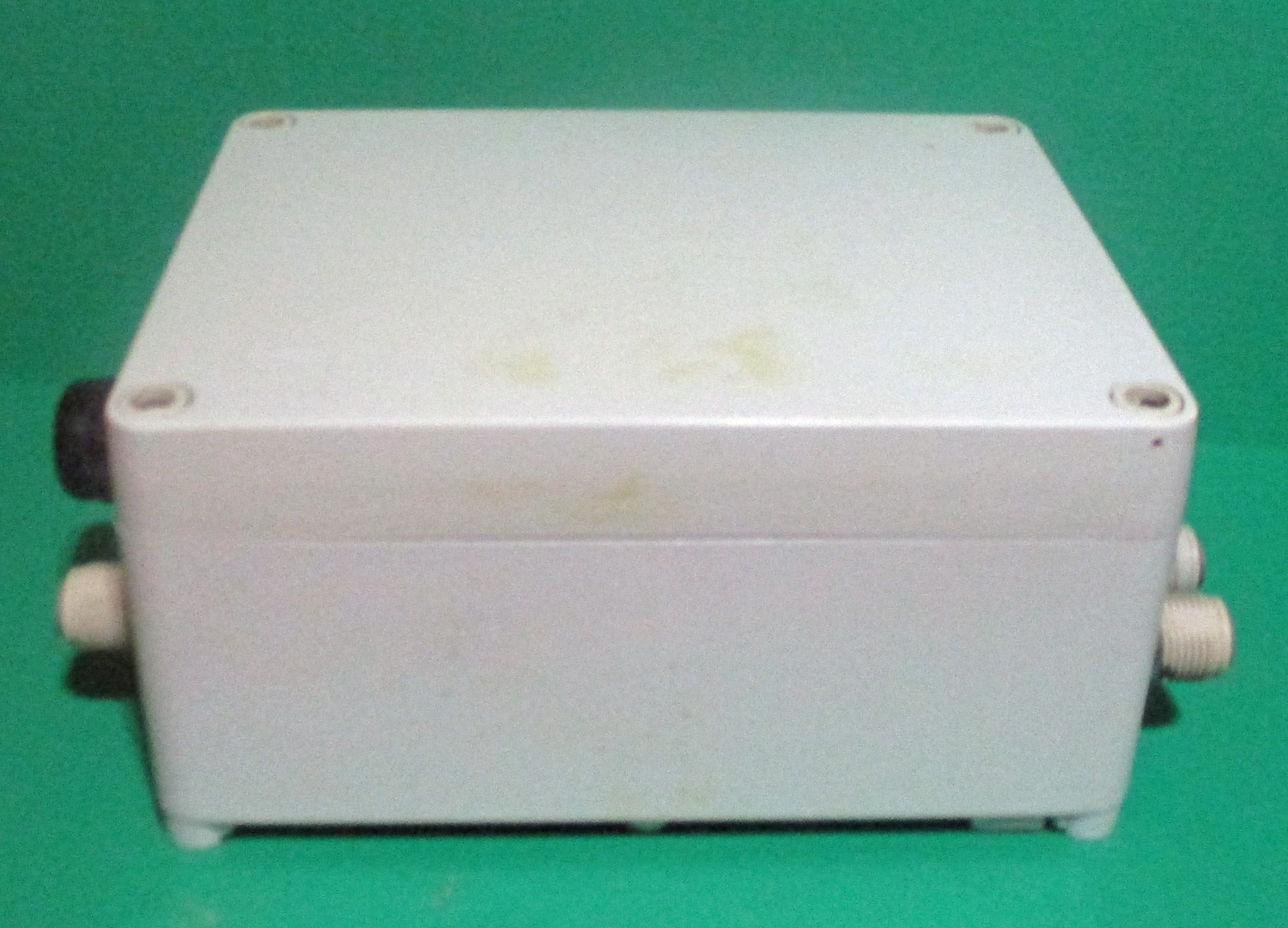 Box Only Omni Main Photo