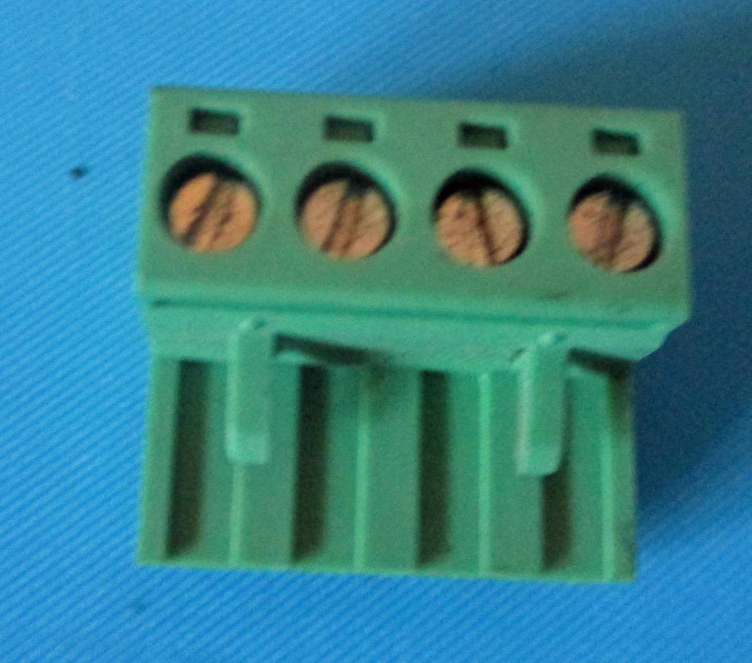 4 Place Terminal Block