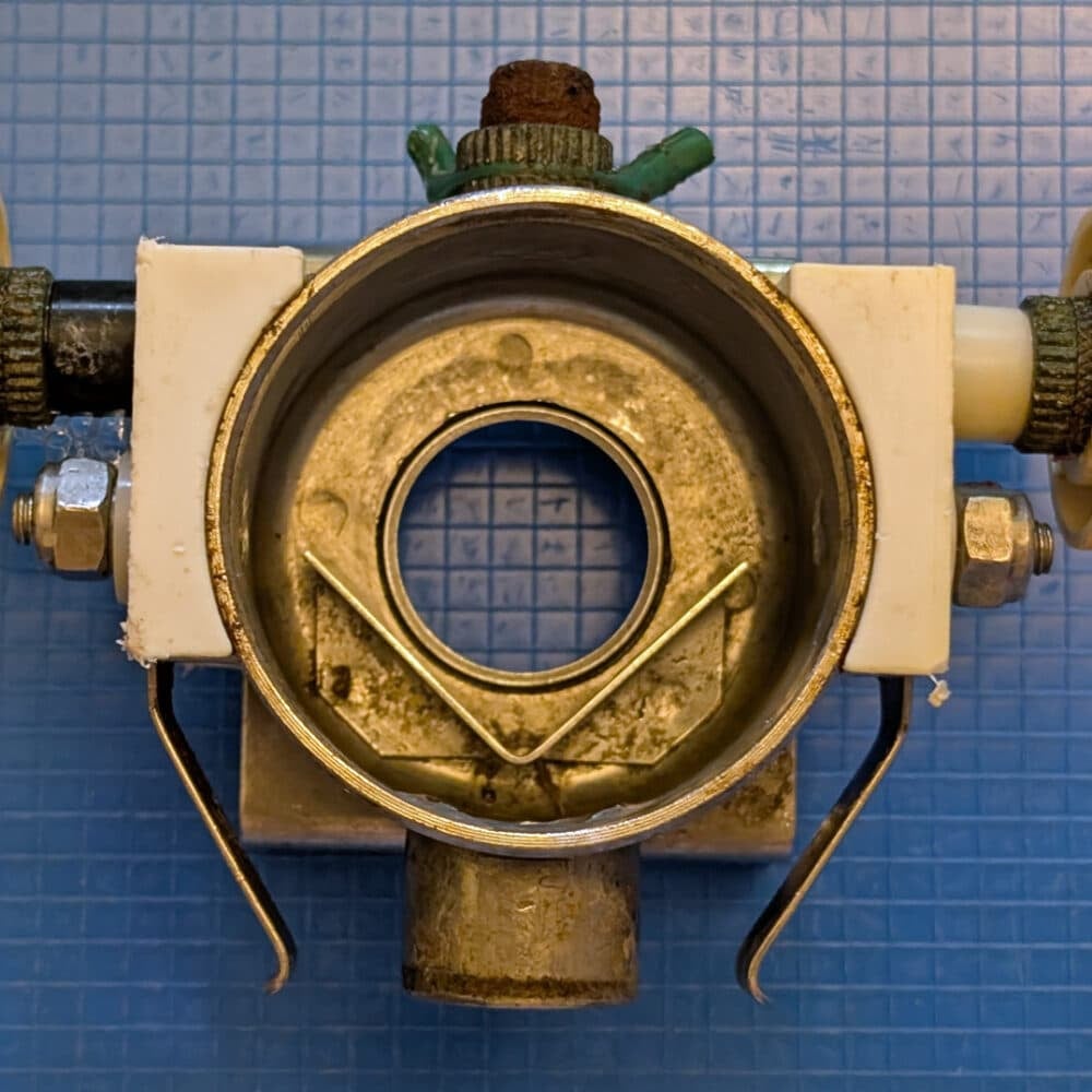 Clamp-on Stallcock w/Double Electrical Connection & Ground
