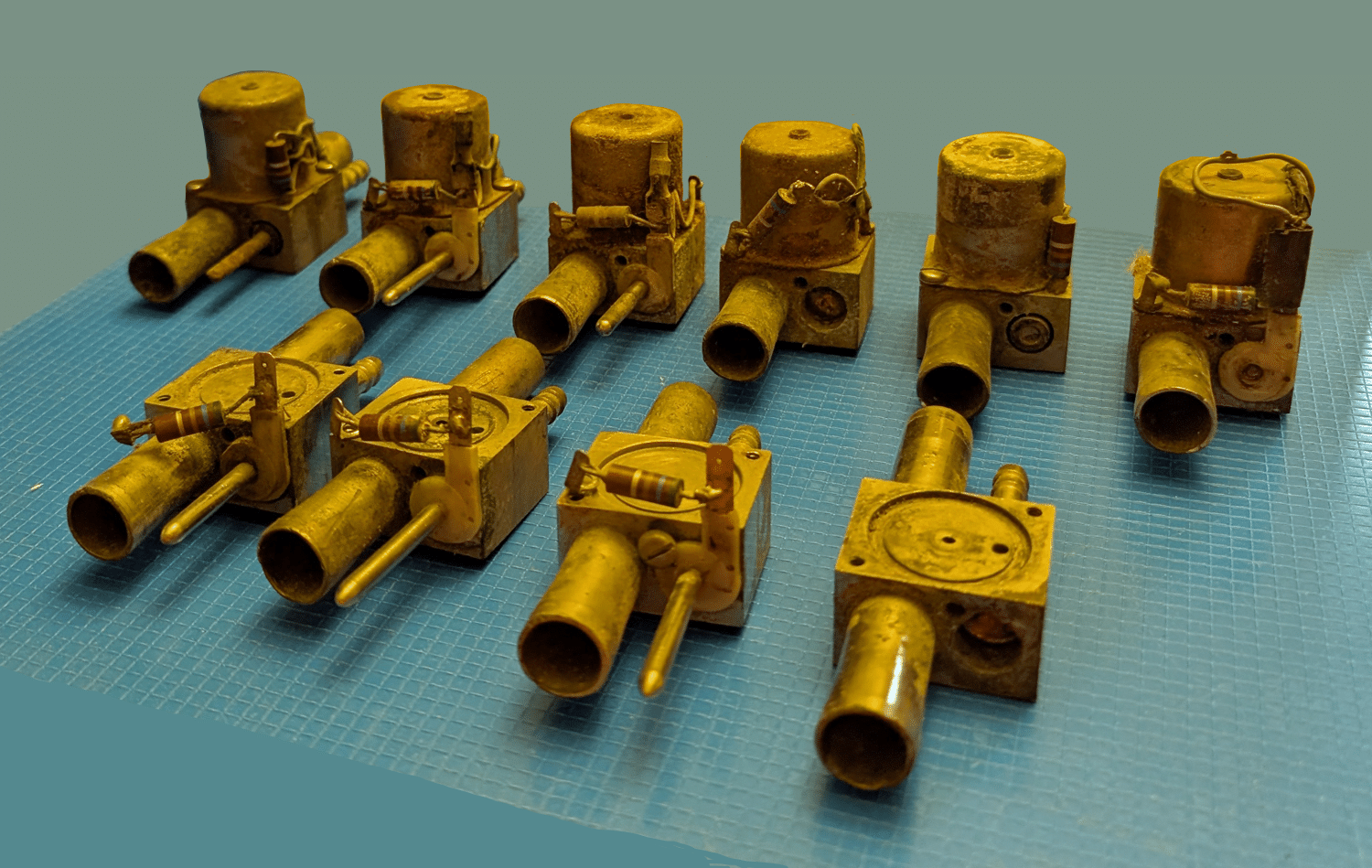 Pulsator Base Package 4 close up