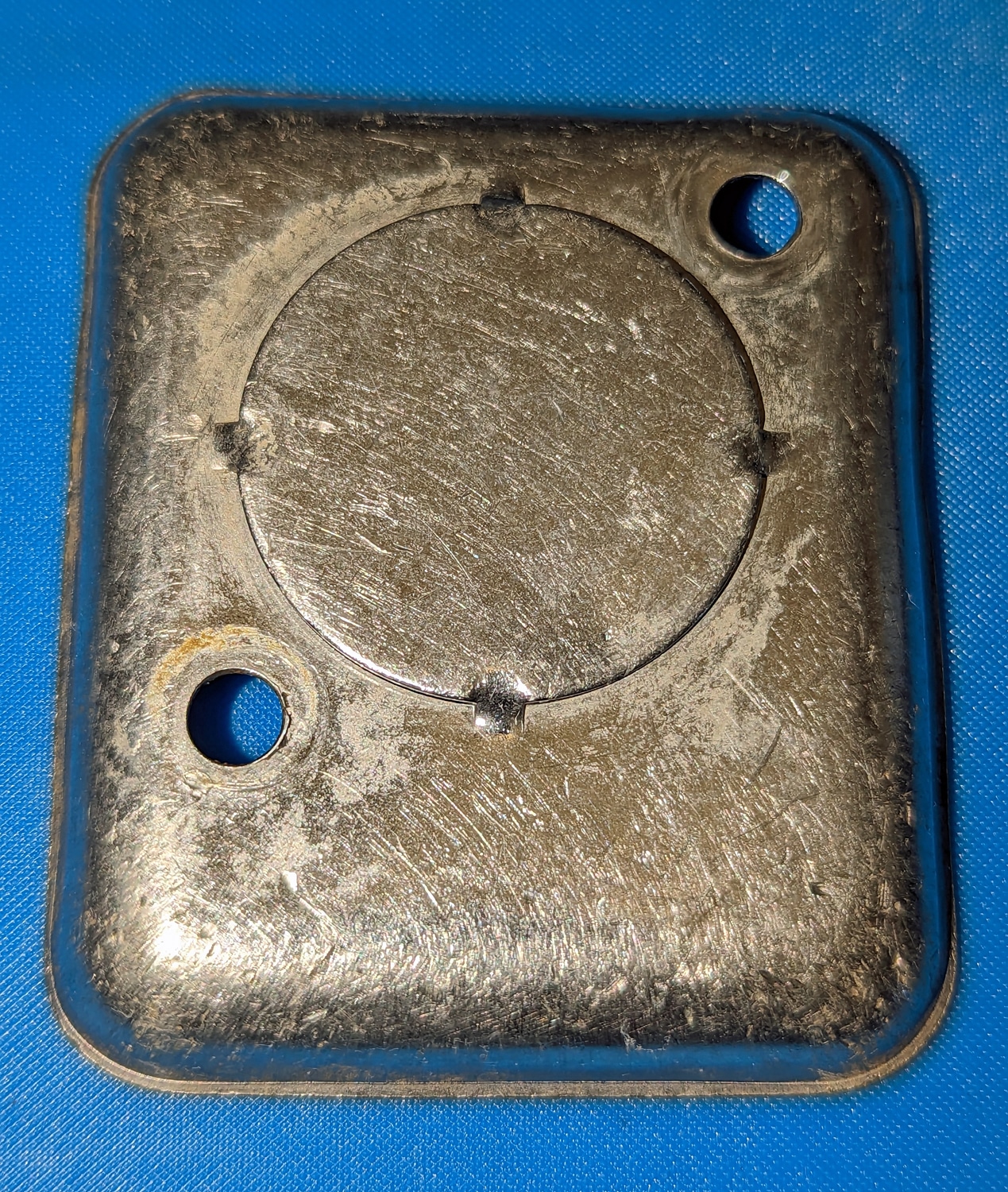 Surge Single Pulsator Cover 5 close up