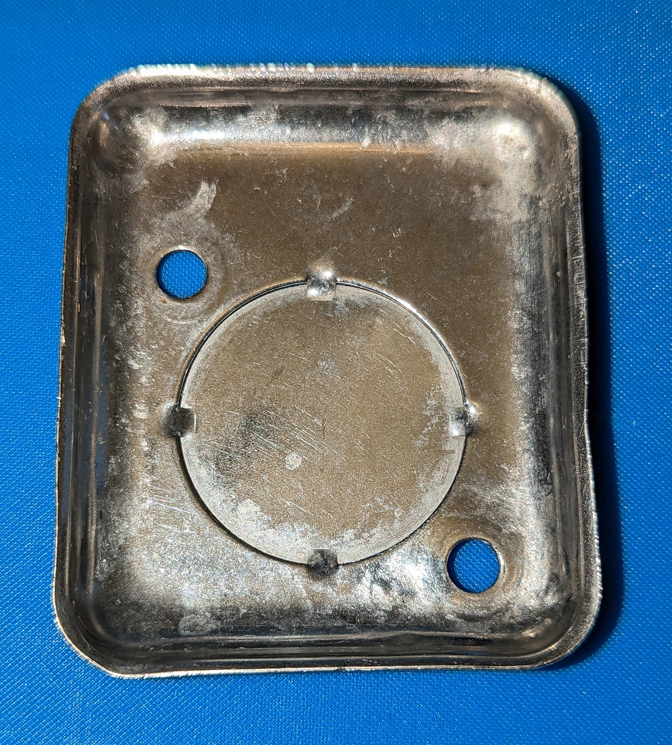 Surge Single Pulsator Cover 4 close up
