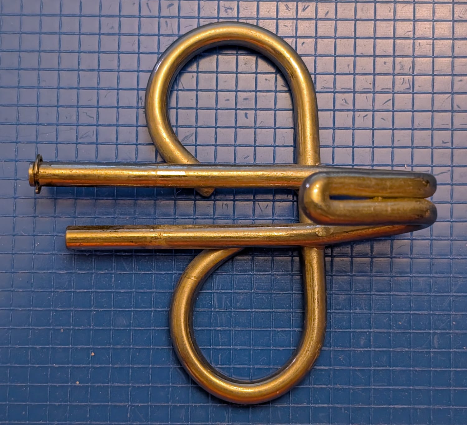 Hose Support for Stanchion 4 close up