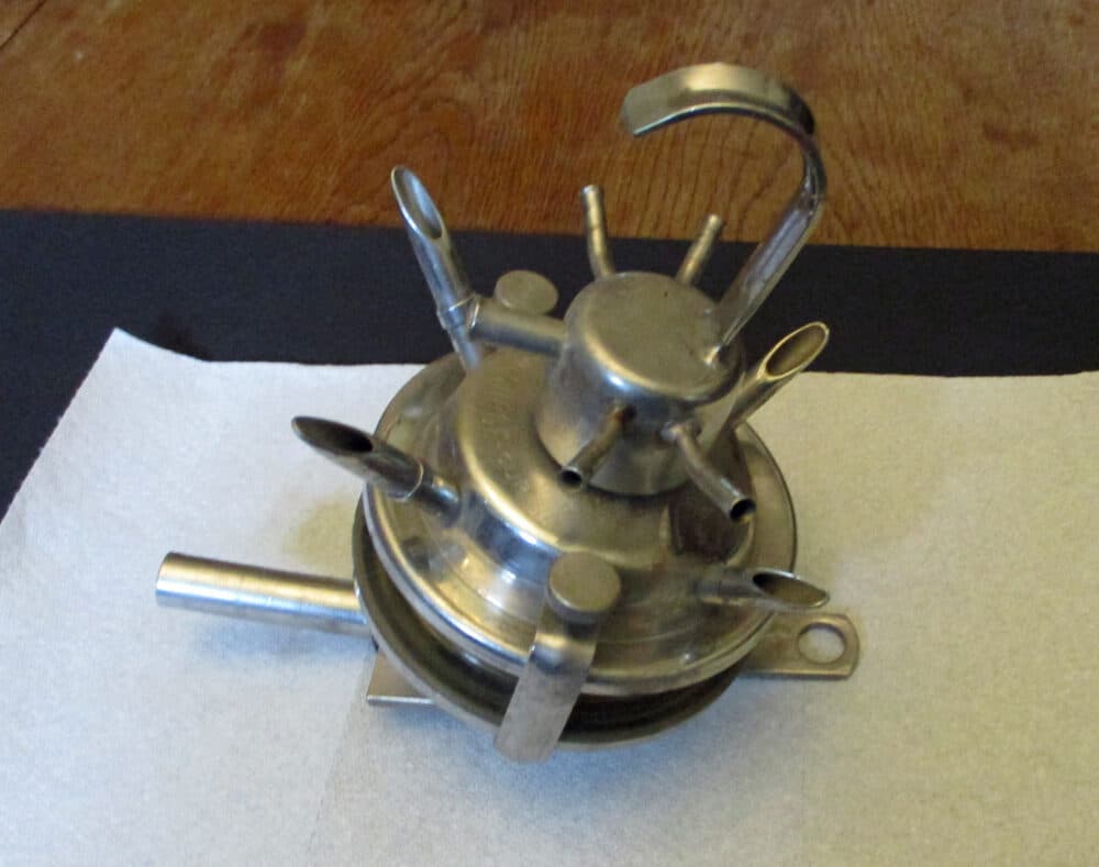 Claw, Mini Cup W/ Shut Off - Image 2