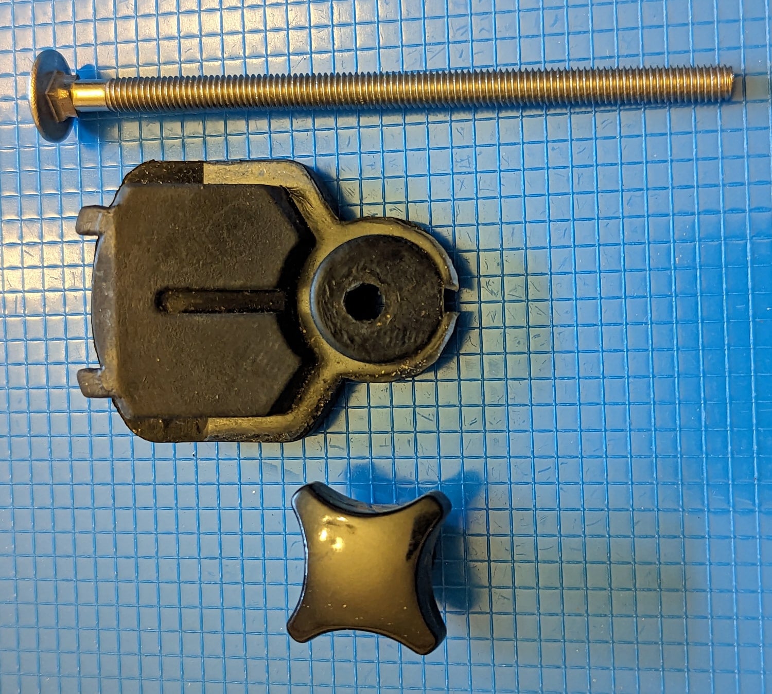 Claw Bumper with Screw and Nut 3 Claw Bumper with Screw and Nut main photo