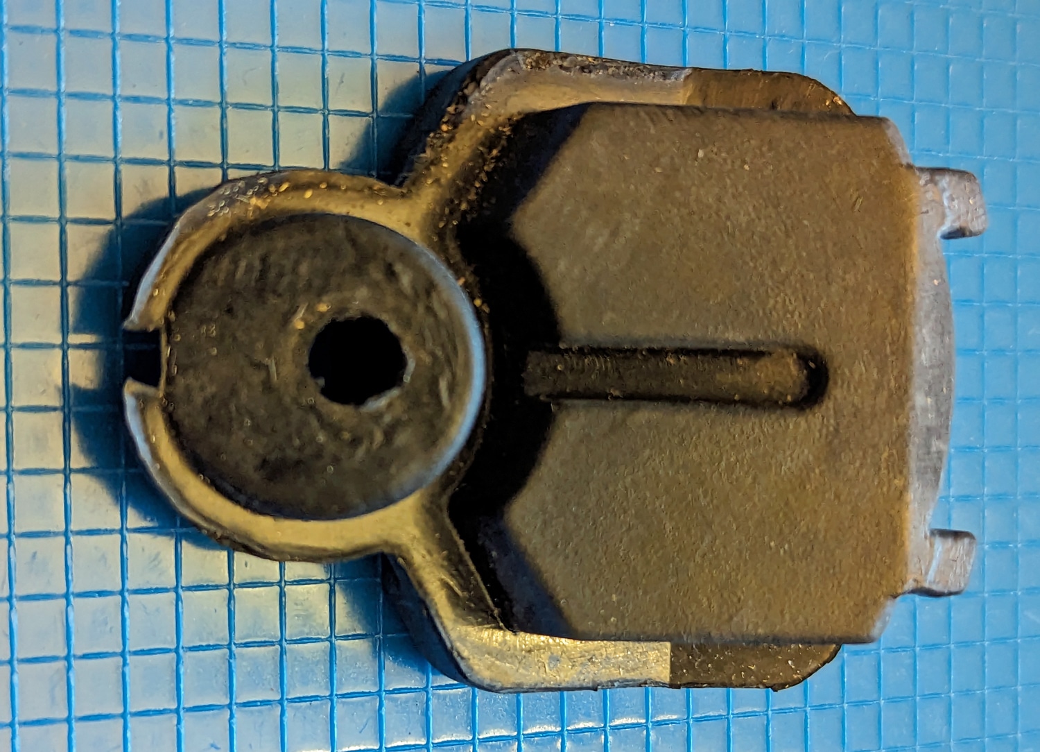 Claw Bumper with Screw and Nut 5 close up
