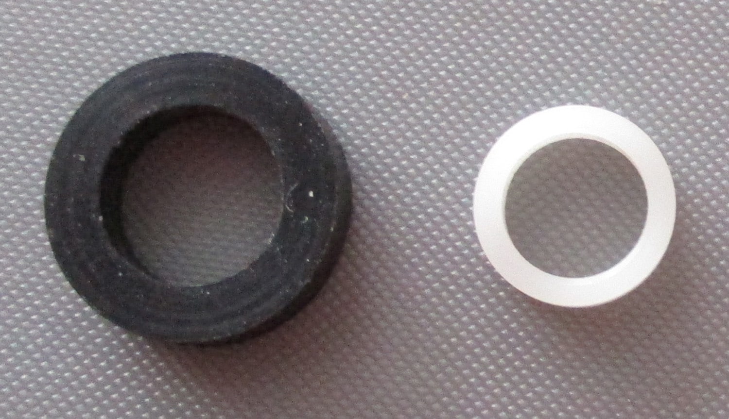 Ring, Reinforcing W/Silicone Gasket, 1/2&Amp;Quot;Od, 1/4&Amp;Quot;Id - Image 2