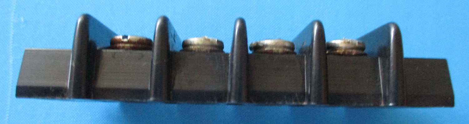 Terminal Strip, 4-Place - Image 3
