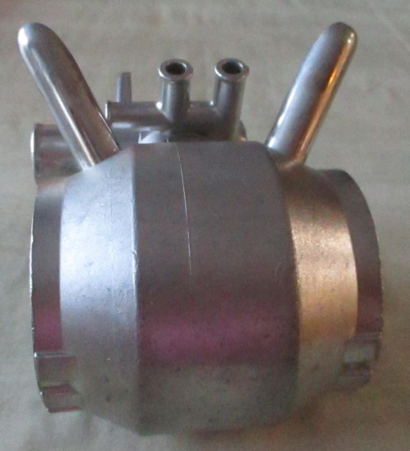 Barrel Claw W/Side-To-Side Air Divider - Image 3