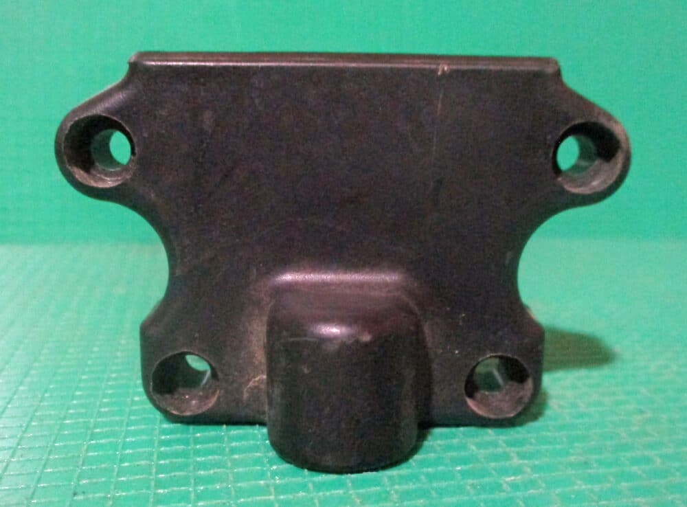 Connector Bottom, 2 3/4&Amp;Quot;L