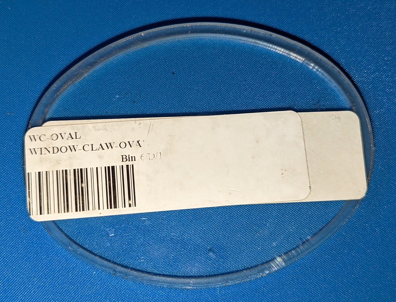 Window For Oval Claw Main Photo