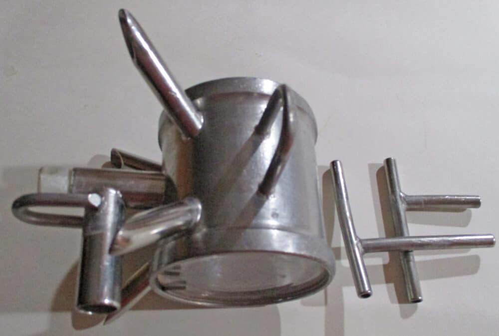 Claw, Barrel, W/Air Divider, Top Unloading For Parallel Parlor - Image 4