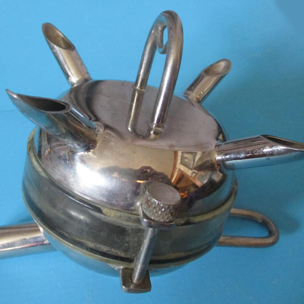 Claw Milker, Old Style