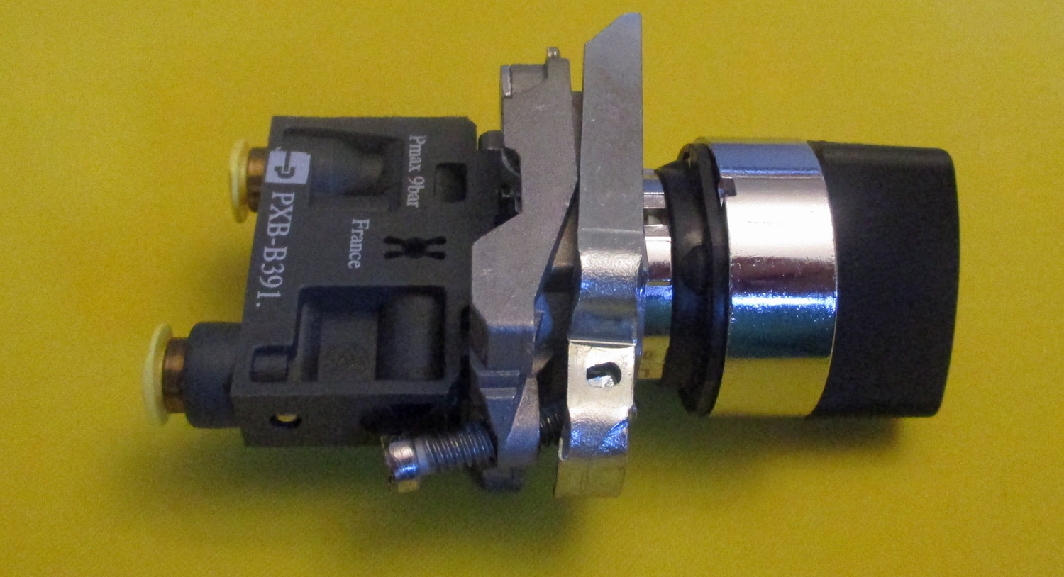 Valve, 2-way w/Switch 11 Valve