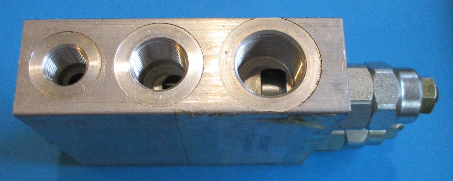 Valve, Hydraulic Check W/Unload - Image 4