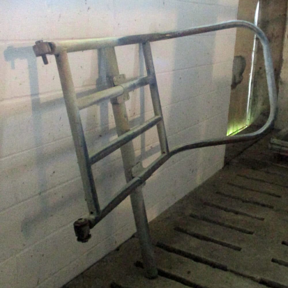 Rear Gate, Auto Flow