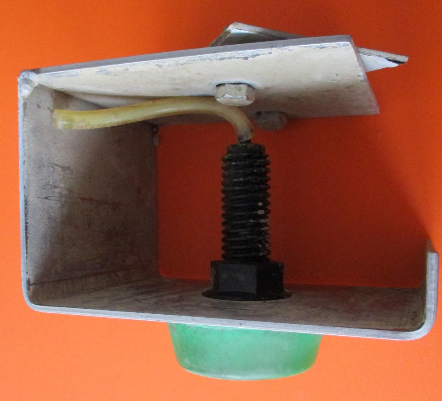 Air Switch w/Bracket 7 Air Switch w/Bracket