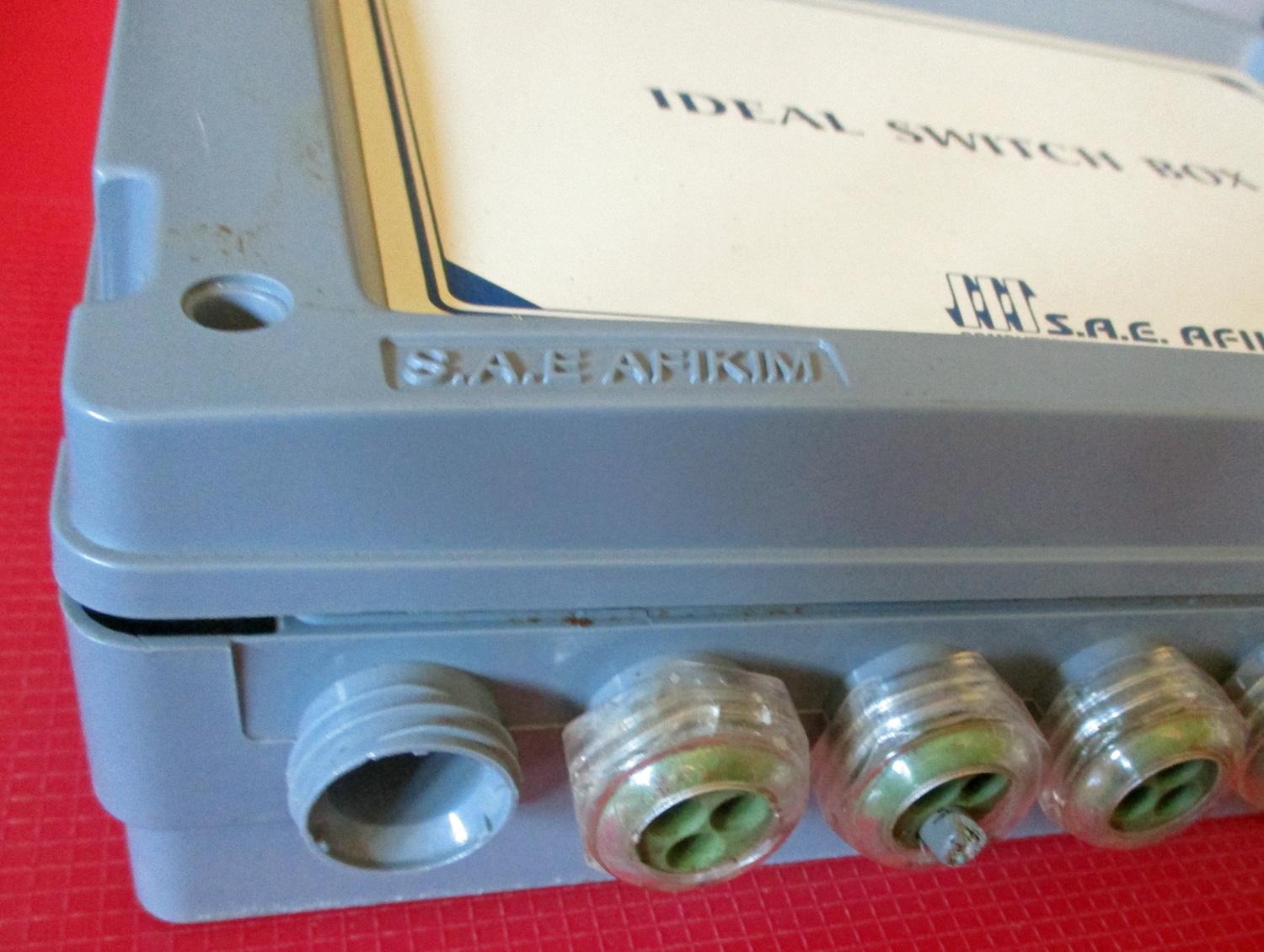 Ideal Switch Box 12 Ideal Switch Box