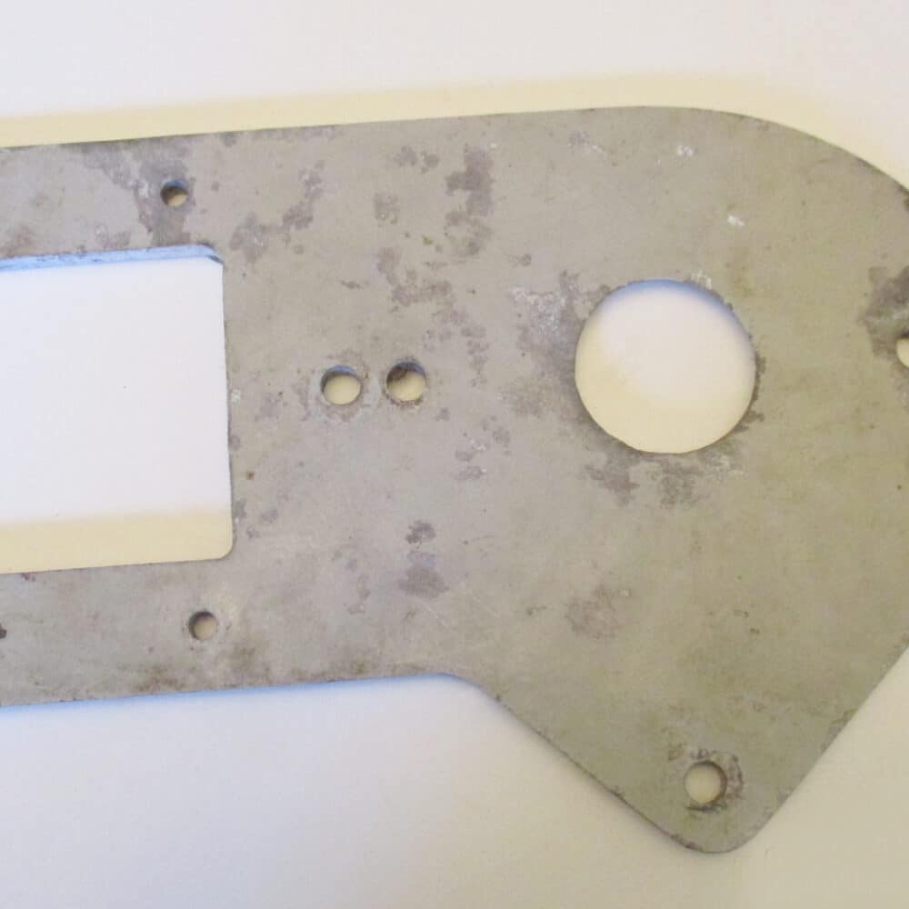 Bracket, agitator