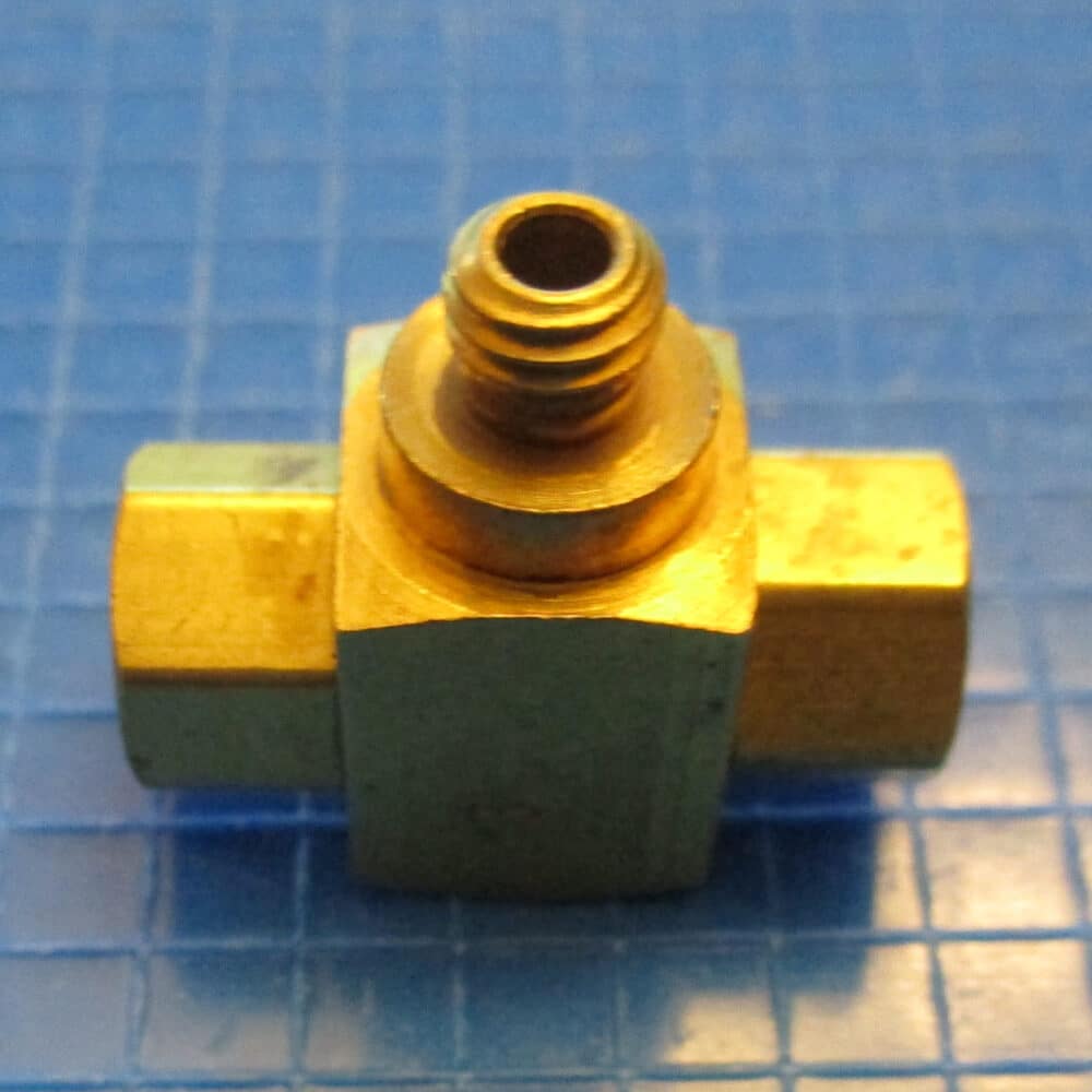 Shuttle Valve 10-32