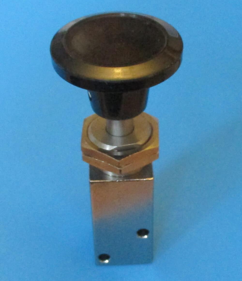 Valve, Versa 3-Way, 125 PSI 12 Valve with knob