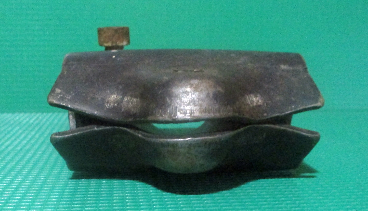 Two Way T-Clamp for 1 1/2" Pipe 7 Two Way T-Clamp for 1 1/2" Pipe