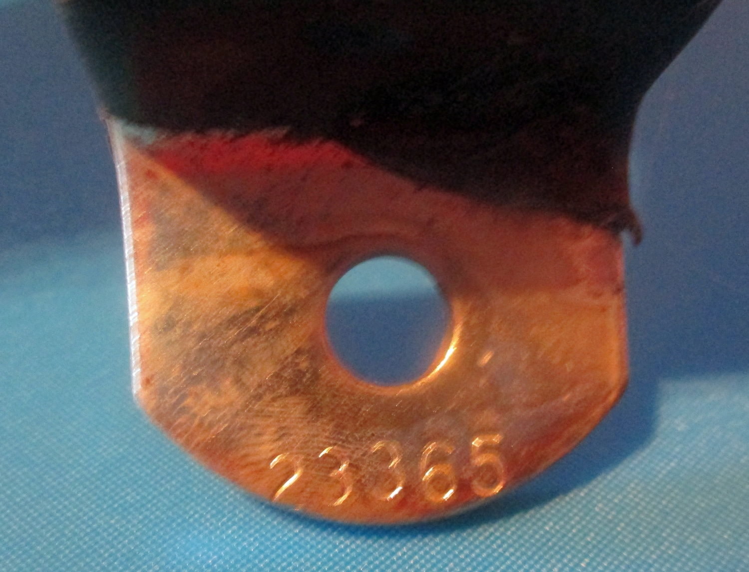 Clamp, Half for 2" Glass 5 close up