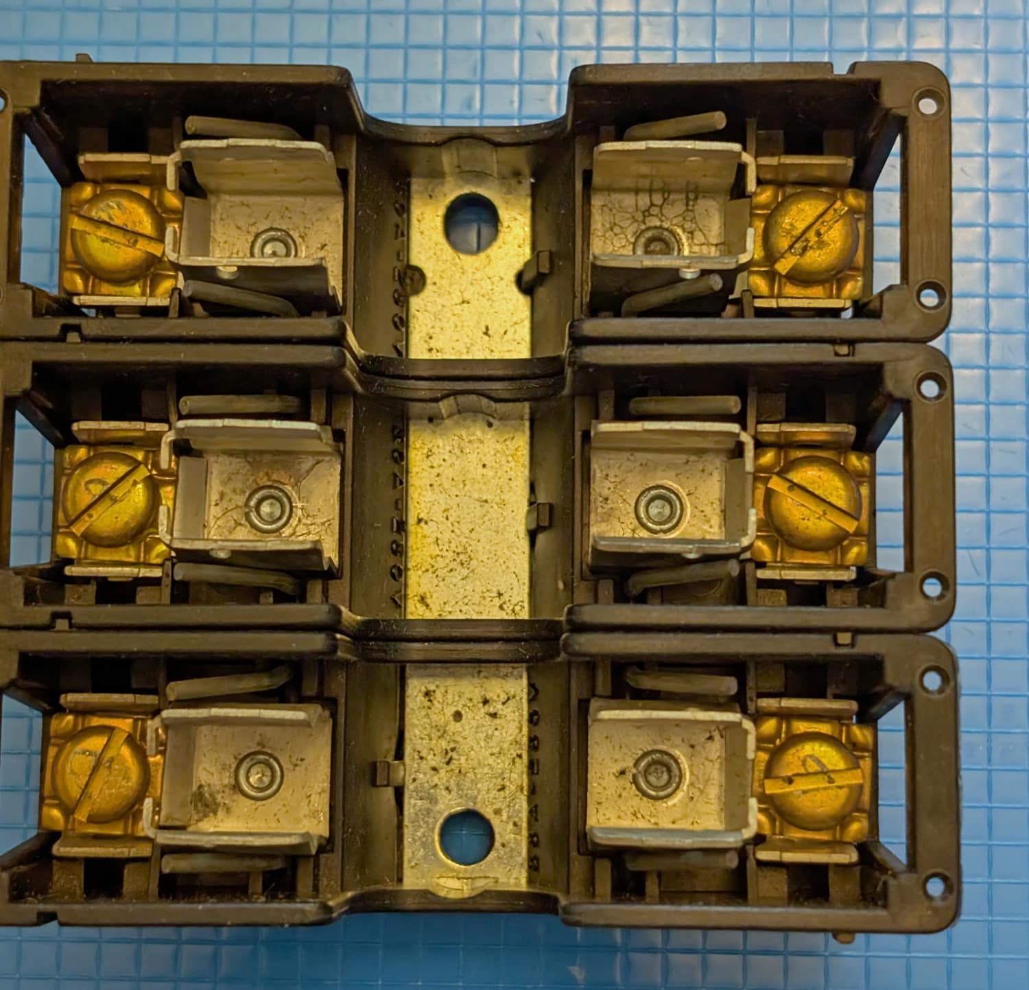 Fuse Block, 3-Pole, 30Amp