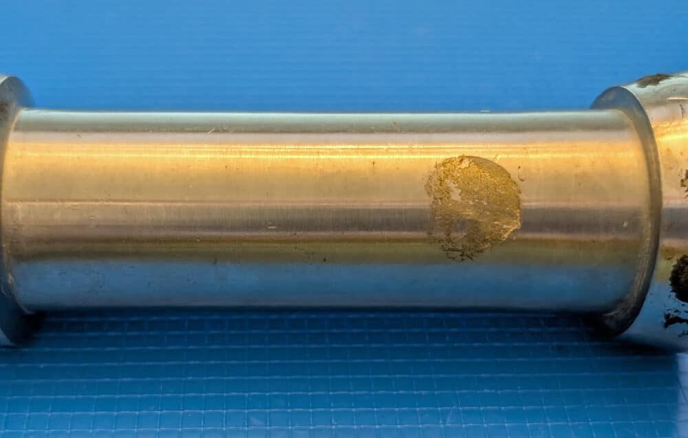 Straight 1 1/2" Pipe with Glass & Surge Ferrule, 5 3/4"L main photo
