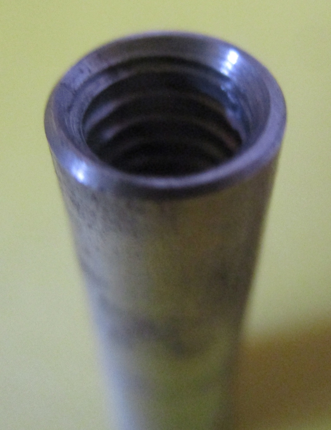Piston Rod Threaded 1 1/8"L 5 Piston rod threaded