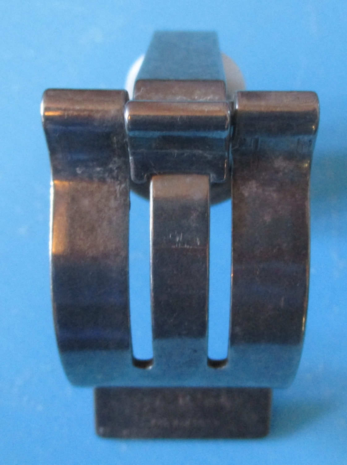 Clamp On Milk Valve, for 1 1/2" Pipeline 6 Clamp on milk valve for 1 1/2" pipeline