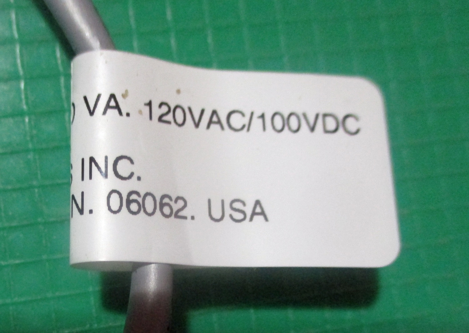 Gems Sensor, 120VAC/100VDC 7 Gems Sensor, 120VAC/100VDC