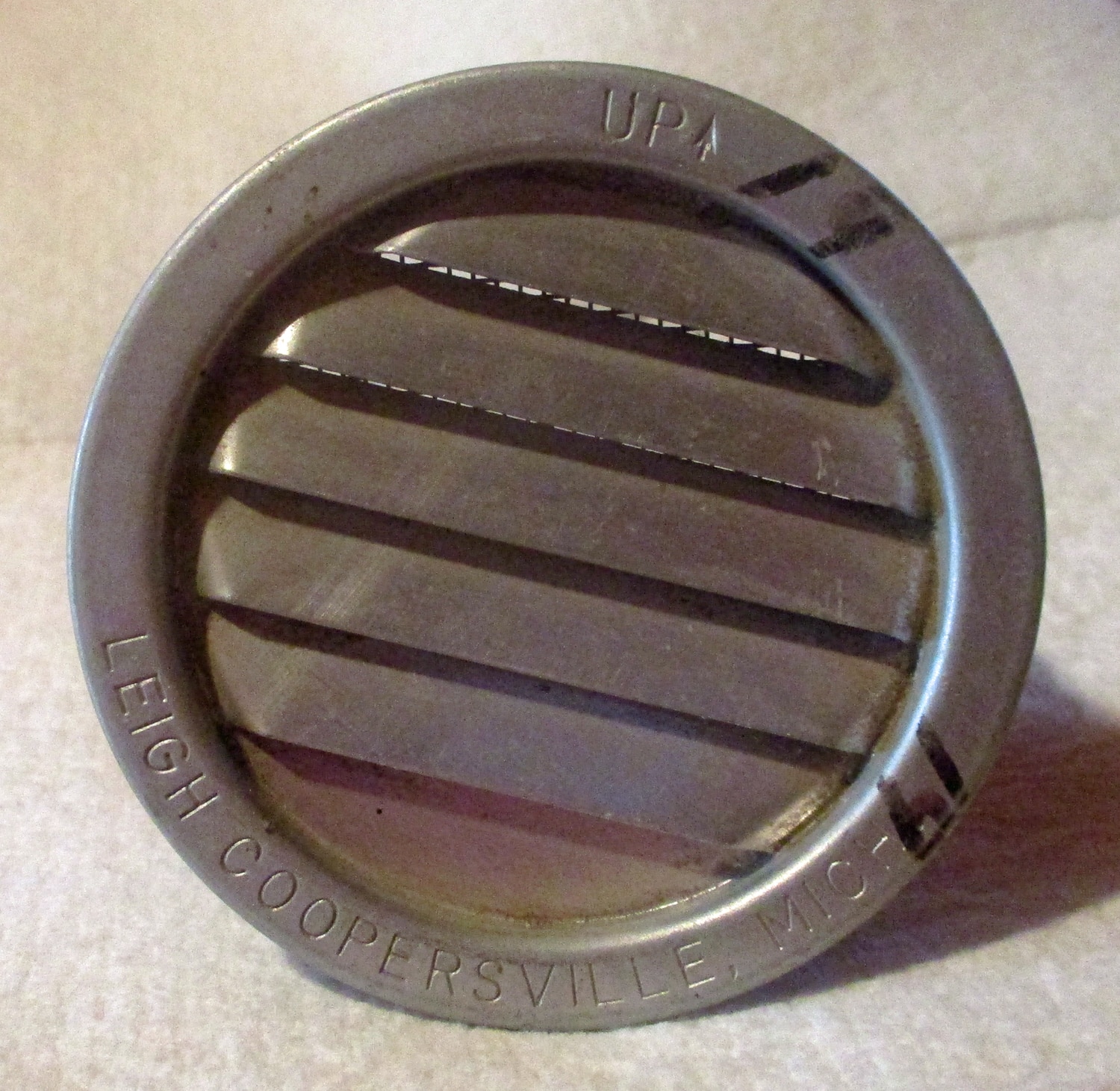 Vented & Screened Cap, 2 1/2"OD 4 close up