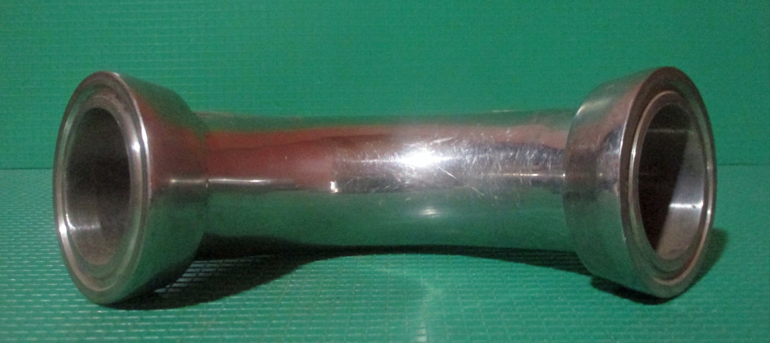 1 1/2" 90° Elbow, Glass x Glass, 6 3/4"L o/all 5 1 1/2" 90° Elbow, Glass x Glass, 6 3/4"L o/all
