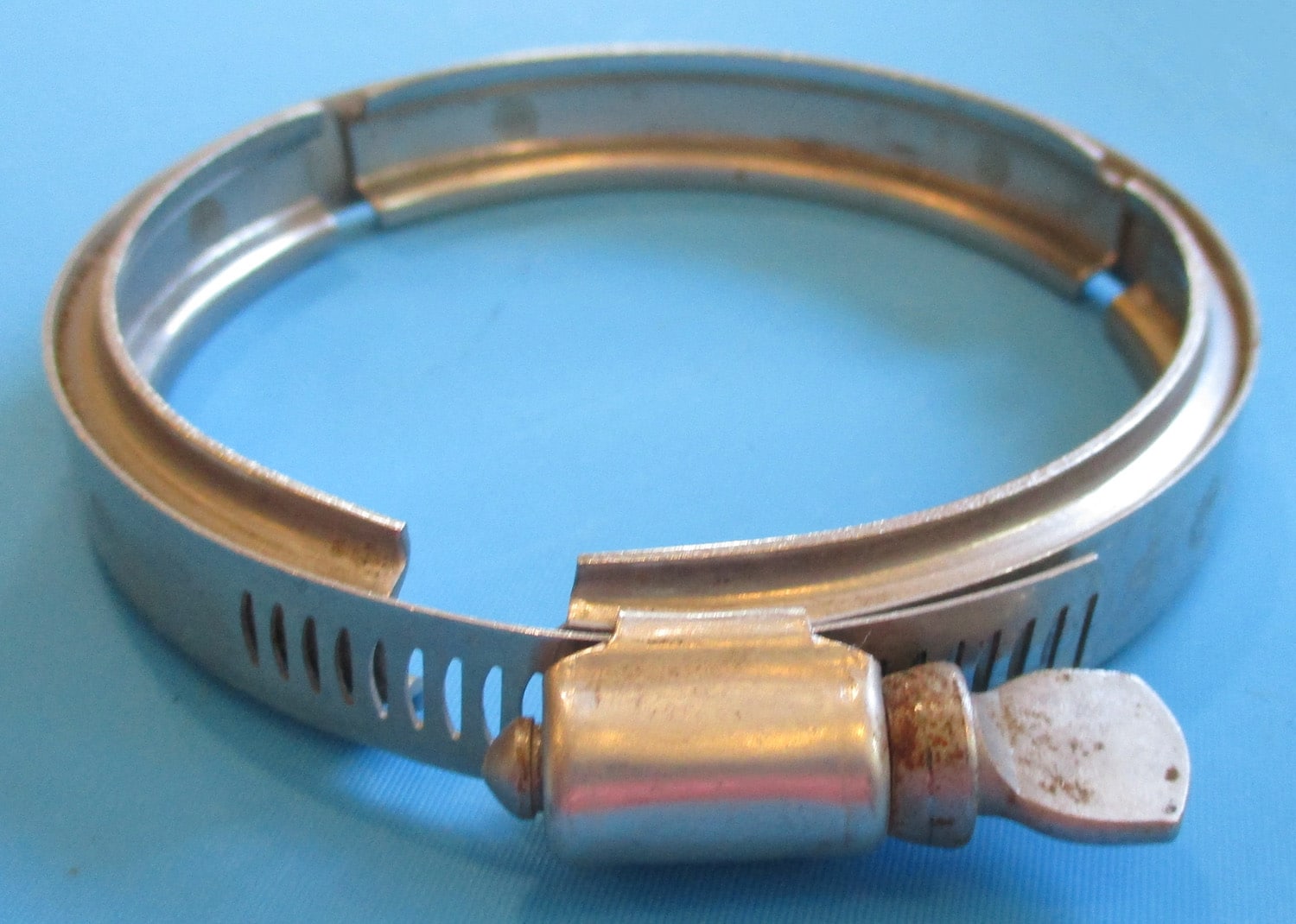 Clamp, V-Band for 4" Pipe 4 Clamp, V-Band for 4" Pipe - Image 2