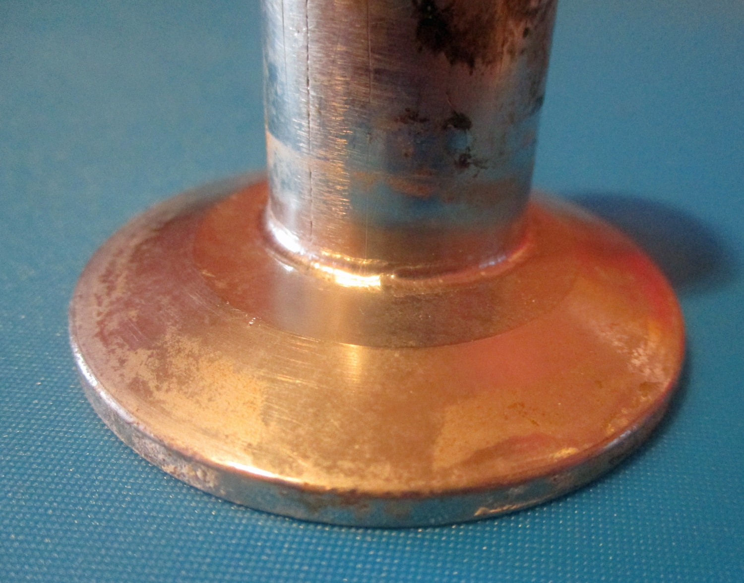 Nipple, Offset w/Tri-Clover Base 1 15/16"OD by 2"H o/all 7 close up