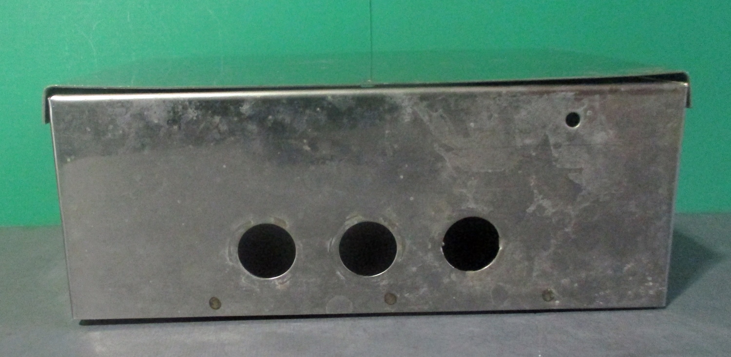 Level Control Box Empty Main Photo