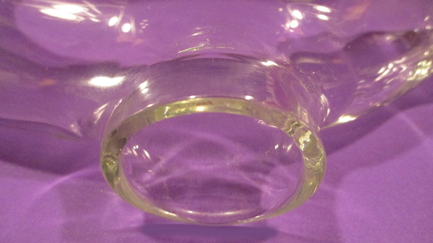 Sweep 1 1/2" Glass, w/Snub Top Hole, No Ferrule 6 Sweep 1 1/2" w/snub top hole, no ferrule